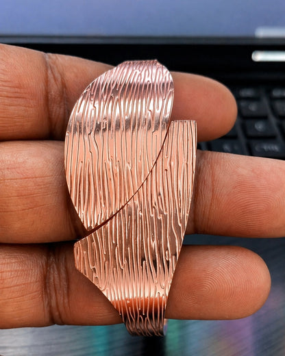 Rose Gold Textured Leaf Bracelet | Stainless Steel Gold Plated