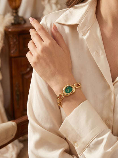 Elegant Gold-Tone Chain Bracelet Watch for Women with Green Dial | Premium Quality
