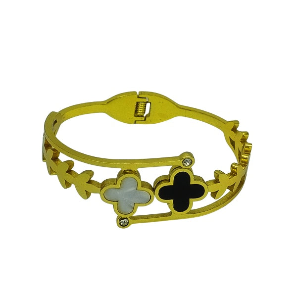 Black and white clover bracelet | Premium Quality | Elegant Kids Jewelry | Stainless Steel Gold Plated | Anti-tarnish | Daily wear | TE-GPKB-2311-005
