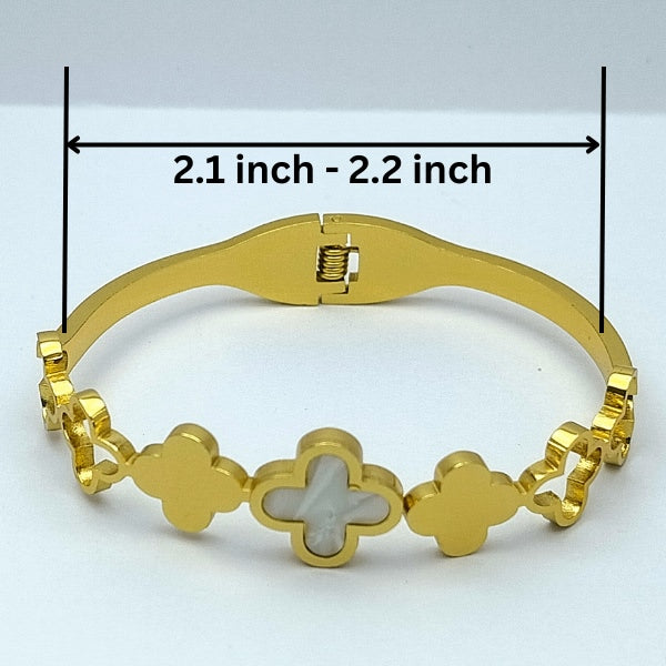 Elegant Gold Clover Bracelet with White Inlay | Stainless Steel Gold Plated | Anti-tarnish | Daily wear | TE-GPKB-2311-004