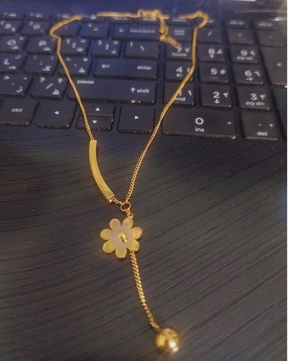 Flower Drop Necklace | Stainless Steel Gold Plated | Anti-tarnish Necklace | Daily wear | TE-GPC-0511-003