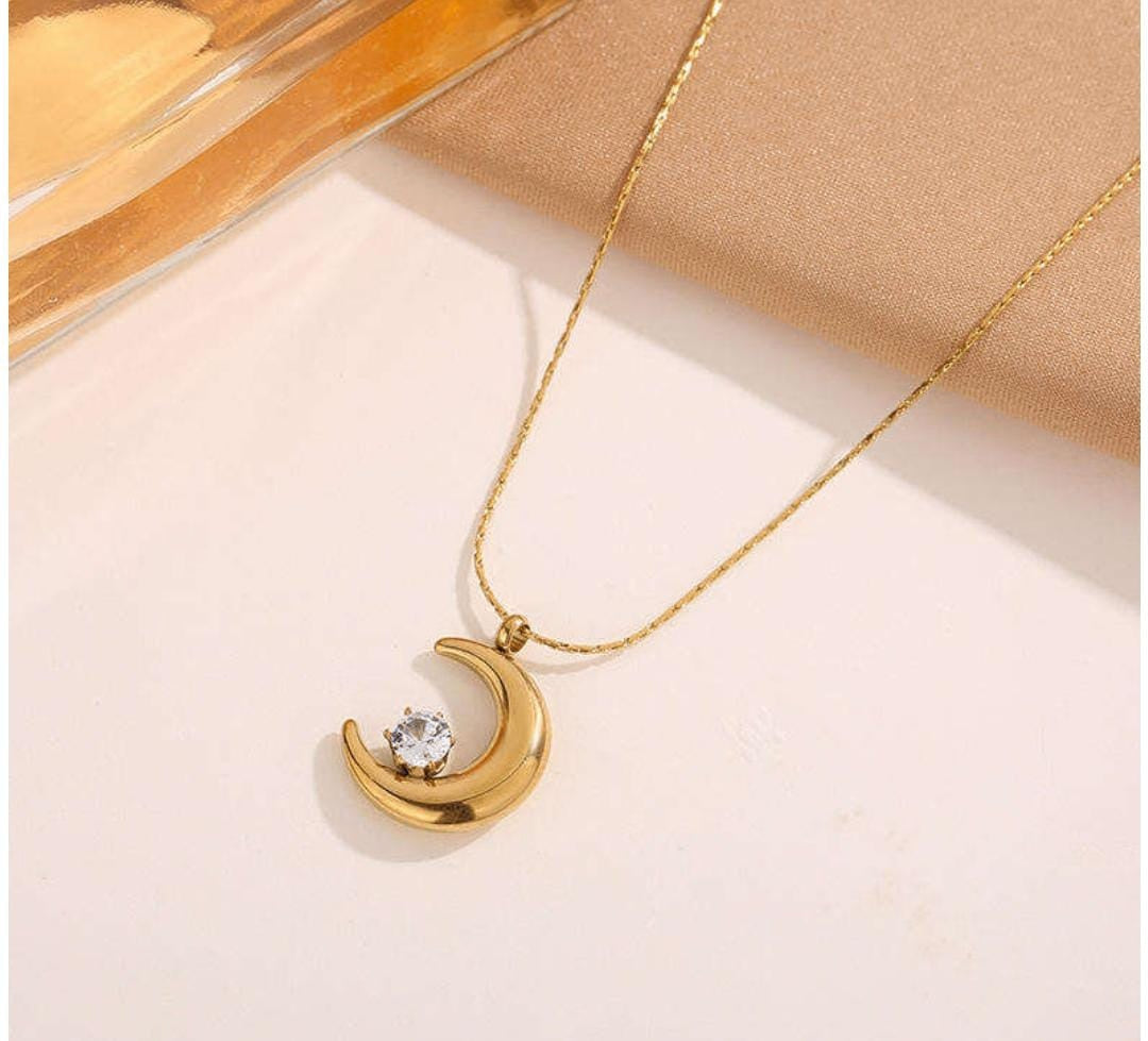 Halfmoon Stone necklace | Stainless Steel Gold Plated | Anti-tarnish Necklace | Daily wear | TE-GPC-0511-004
