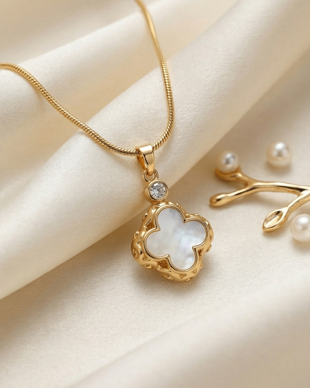 Gold Plated Clover Charm Pendant Necklace | Anti-tarnish Necklace | Daily wear | TE-GPC-0511-032