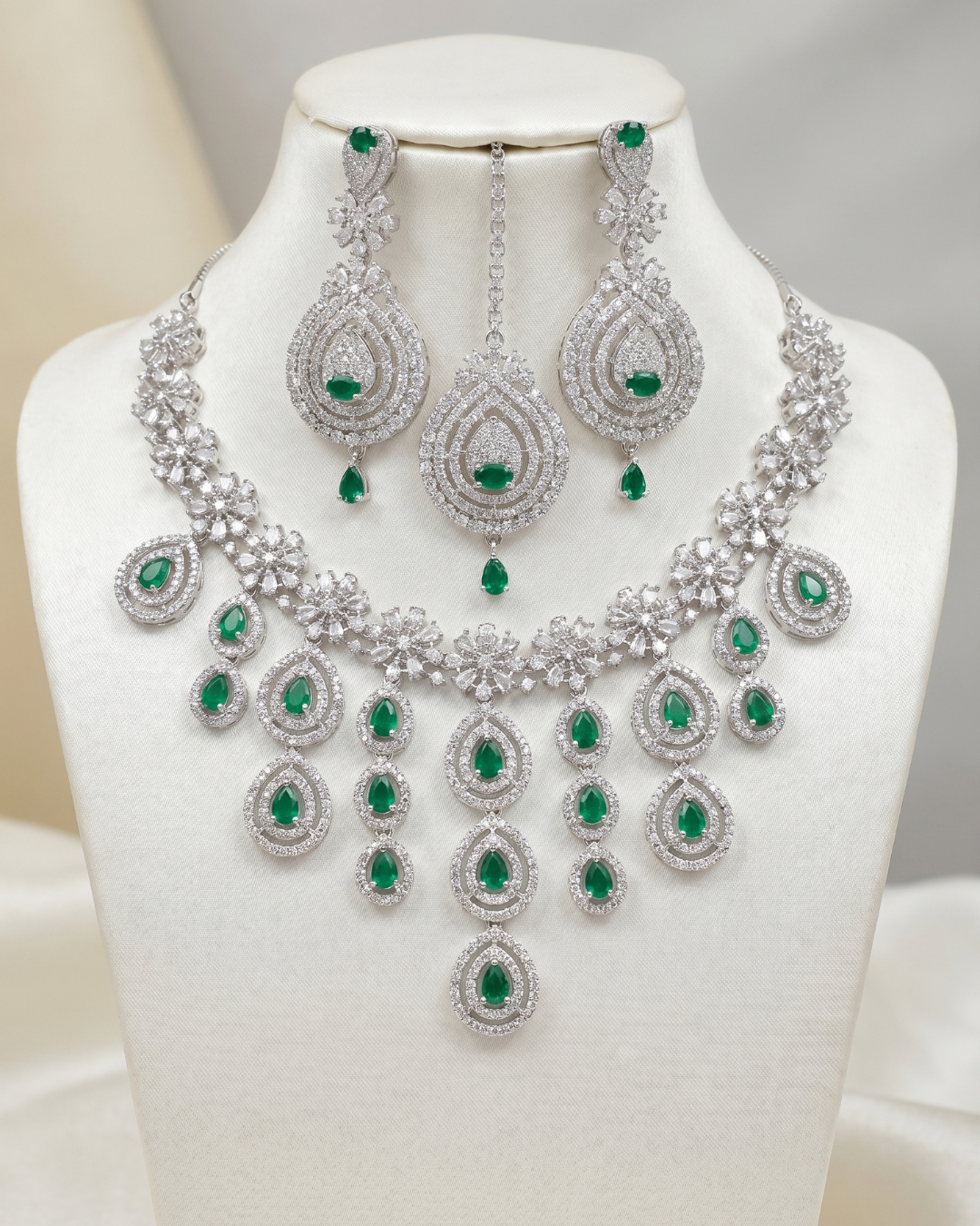 Emerald Royale Green Bridal Necklace Set with Earring & Maang Tikka | Premium Quality | American Diamond | Party wear