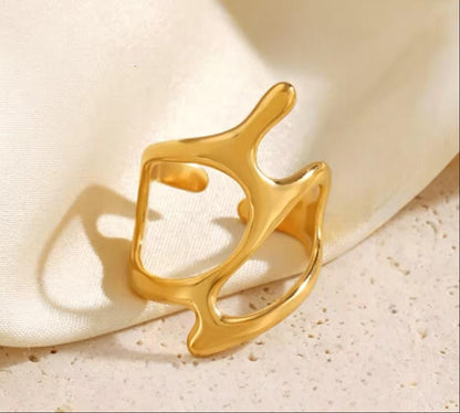 Abstract Gold Plated Adjustable Finger Ring for Women | Premium Quality | Elegant Women's Jewelry | Stainless Steel Gold Plated | Anti-tarnish | Daily wear | TE-GPFR-0612-001